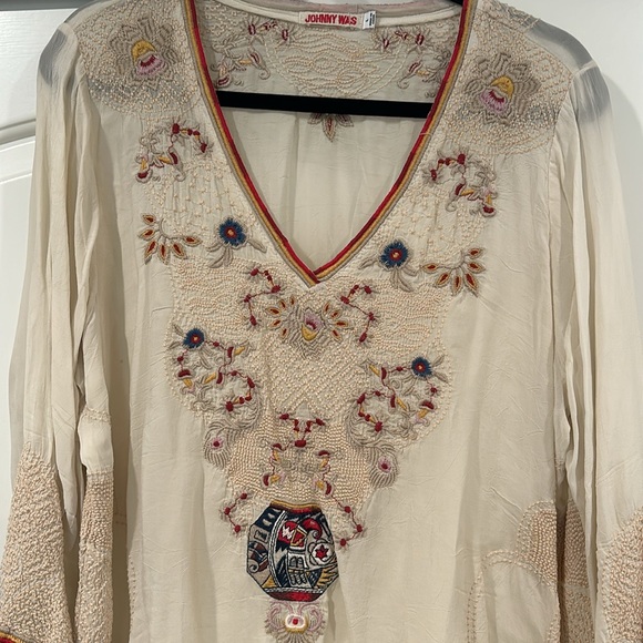 Lovely Johnny Was embroidered v neck - Picture 4 of 6